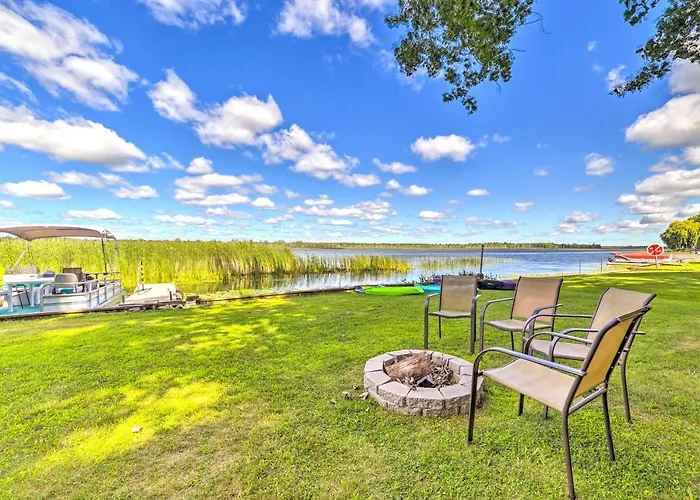 East Tawas Lakefront Getaway With Kayaks And Deck